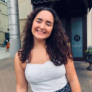 Meet your Posher, Gabriella